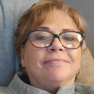 Meet your Posher, Deborah